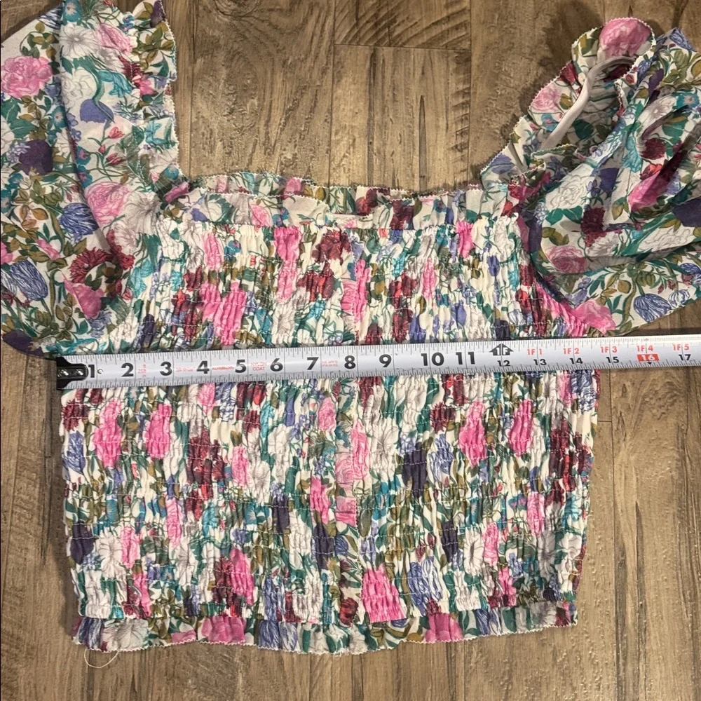 Astr Pink Blue and Green Floral Puff Sleeve Smocked Crop Blouse - Size M